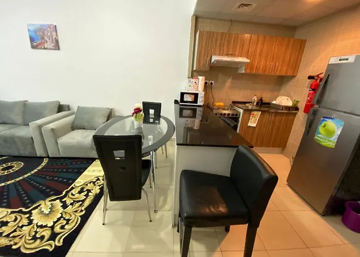Lovely 1-Bedroom Apartment With Free Parking On Premises